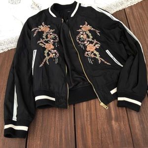 F21 BOMBER JACKET